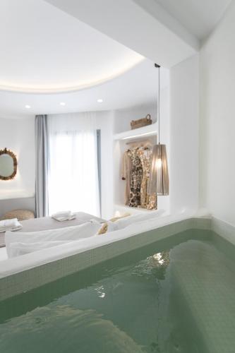 www.majestiqueofnaxosboutiquehotel.com