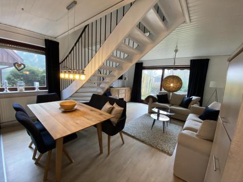 www.apartmani-blue.com