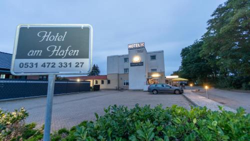 www.hotelcasadelasdospalmas.co