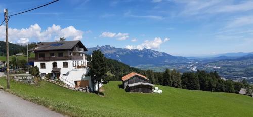 www.aparthotel-gemsli.ch