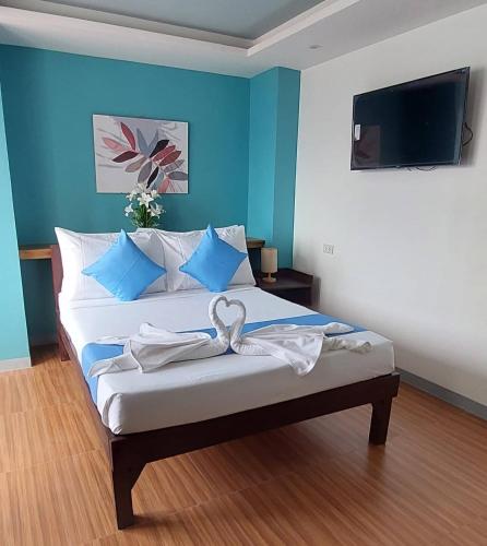 www.arzohotels.com