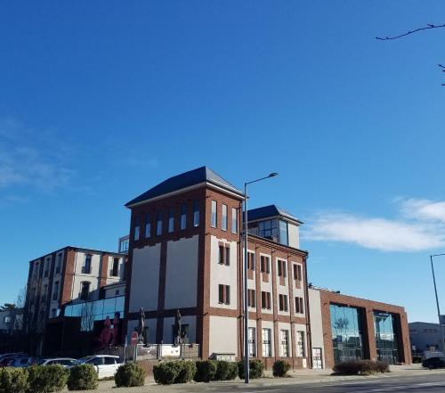 www.arenahotel-samorin.sk