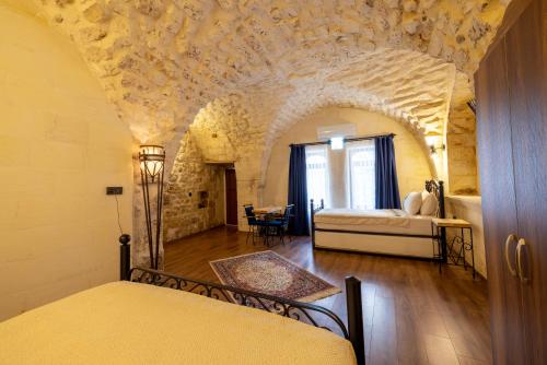 www.astartehotel.com