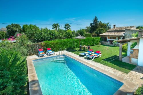 www.villa-paraisos.com