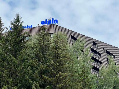 www.hotelalpin.ro