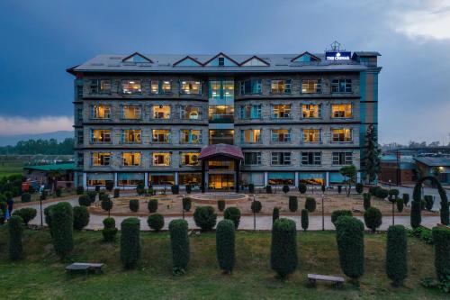 www.thechinar.com