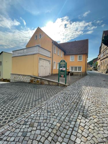 www.upstay-ferienwohnungen.de