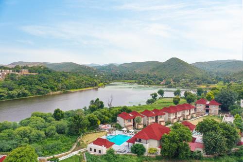 www.sarasiruhamresort.com