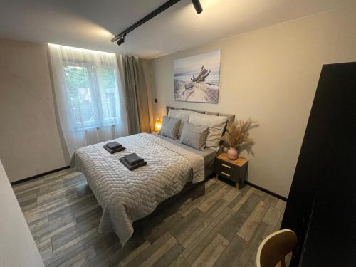 www.chaletclaremore.com