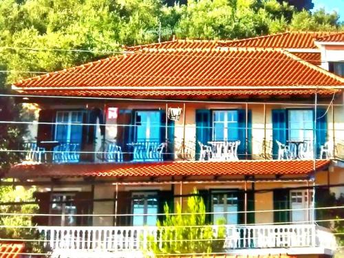 www.boutique-residence-cosmopolis.com.es