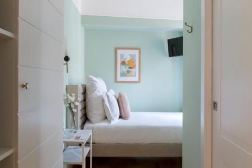 www.numastays.com