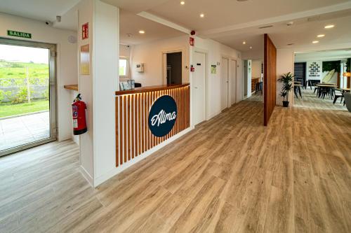 www.alimasurfhotel.com