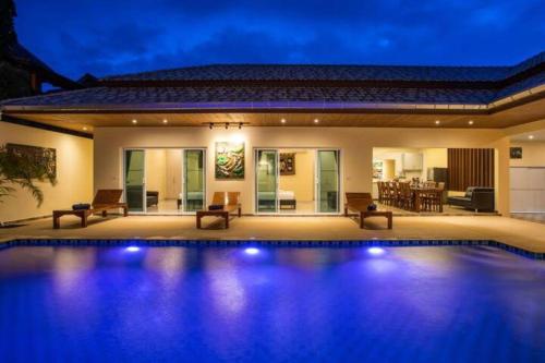 www.villa-castelletto-parenzana.com