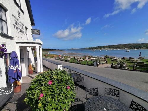 www.teifiwatersidehotel.co.uk