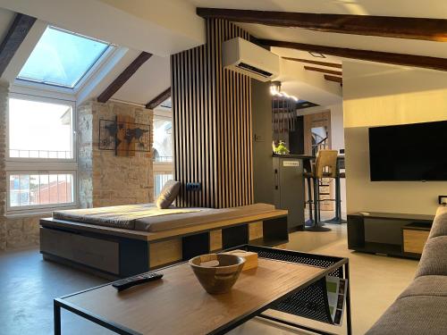 www.penthouse-castropola.com