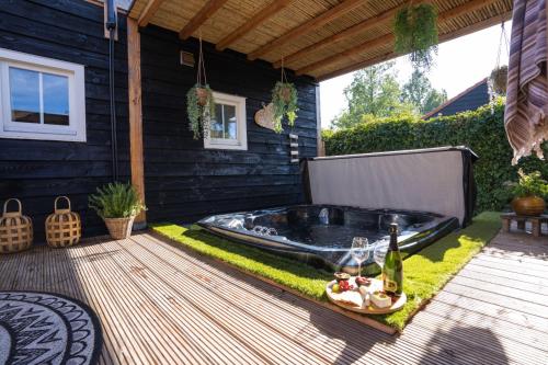 www.wellnesscottagedordrecht.nl