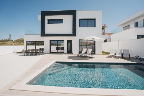 www.fantasticbeachview.co.uk