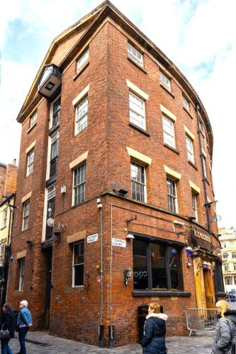www.ustayaparthotels.co.uk