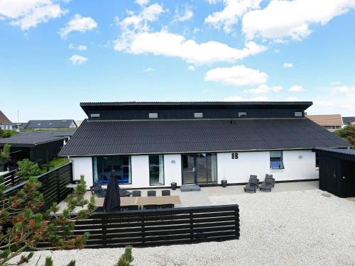 www.holidayhouse-krk.com