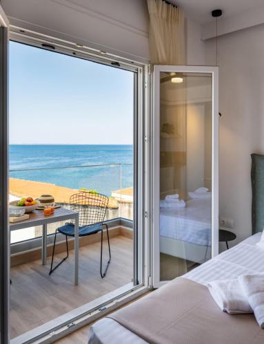 www.pleasantstays.gr