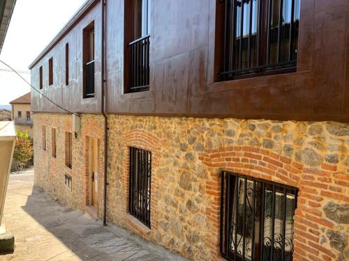 www.apartamentostierrayarte.com