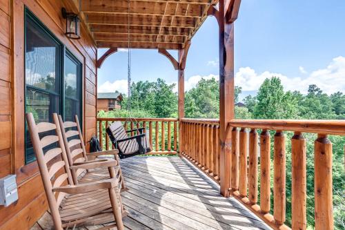 www.gatlinburgfallsresort.com