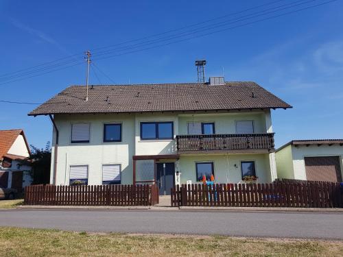 www.landgasthofrose-spessart.de