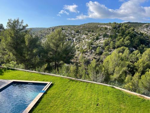 www.aquarius-in-cassis.com