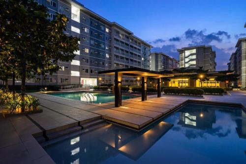 www.trees-residences.com