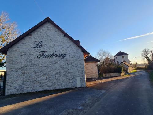 www.hotel-maisondulac.com