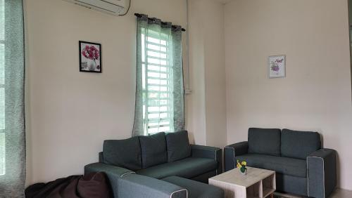 www.uni-hotel.hu