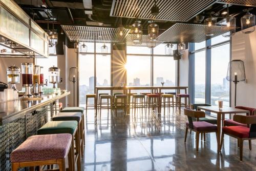 www.wink-hotels.com