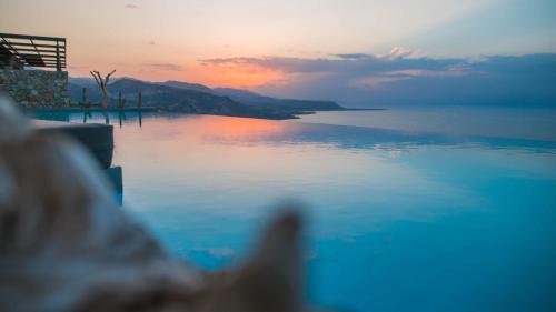 www.legrandbleuresort.com
