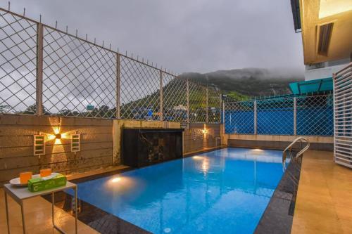www.puranikbuilders.com