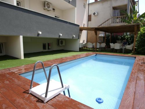 www.hotelfontmourier.com