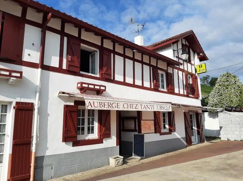 www.auberge-tante-ursule.com