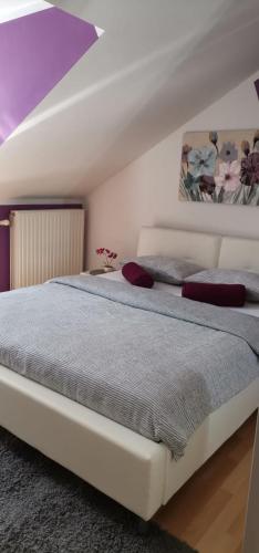 www.rentrooms-thessaloniki.com