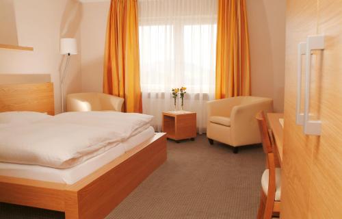 www.lincolnhotelmaine.com