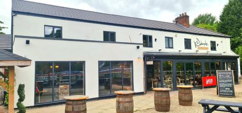 www.watersidebarrestaurant.com