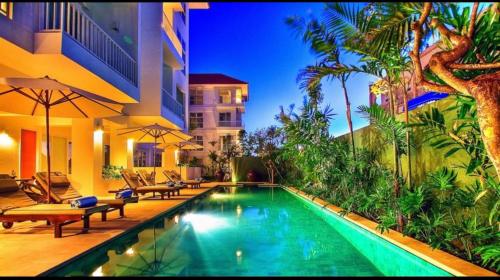 www.sunsetresidencebali.com