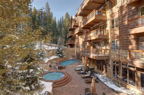 www.timberscondo.com