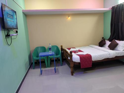 www.thehoptonhotel.com