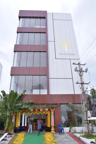 www.hoteldeoudemolen.com