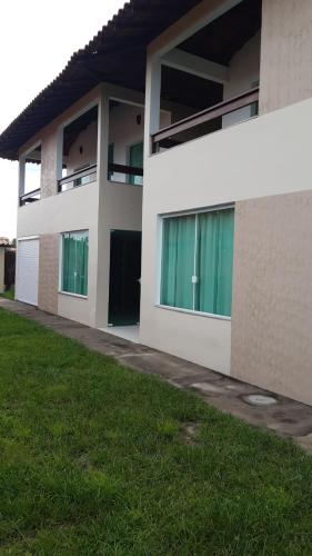 www.atinsbeachhouse.com
