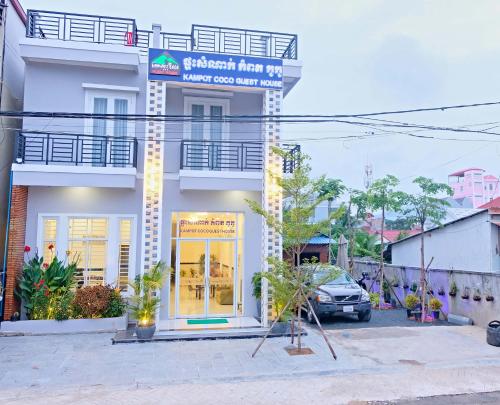 www.kampot-coco-guest-house.com