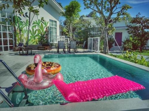 www.catamaranresort.com
