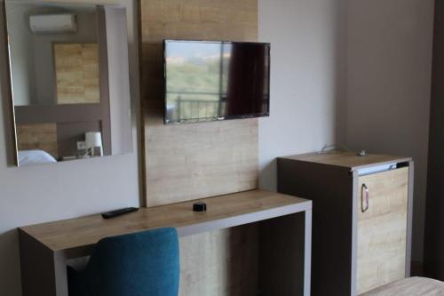 www.hoteltheferah.com