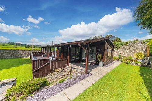 www.northlodgecartmel.com