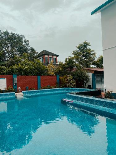 www.goaroundhomes.com