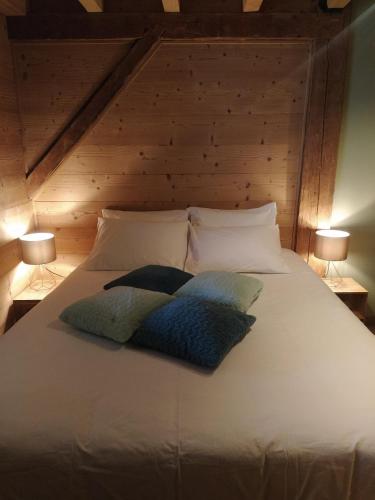 www.chalet-gletscherblick.at